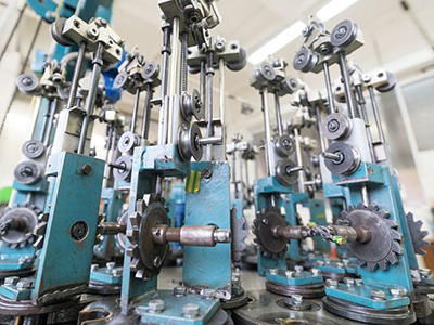 How to use mechanical processing for non-standard automation equipment