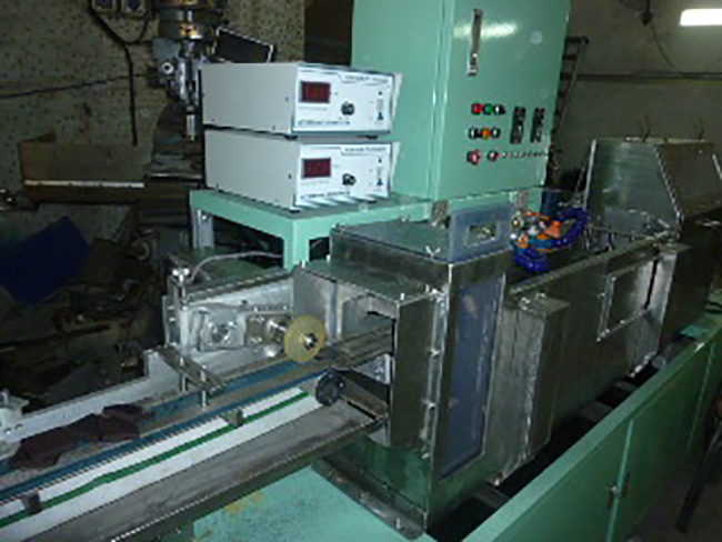Magnet ultrasonic cleaning air dryer
